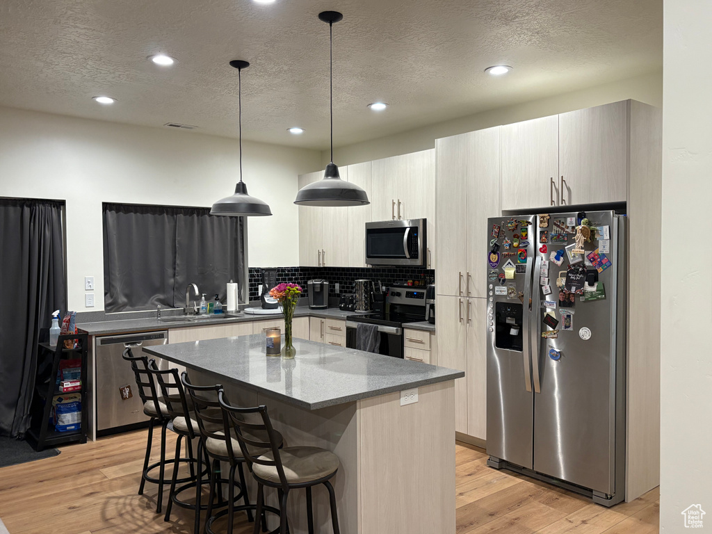 Photo 7 for MLS #2115152 at 285 W 400 South
