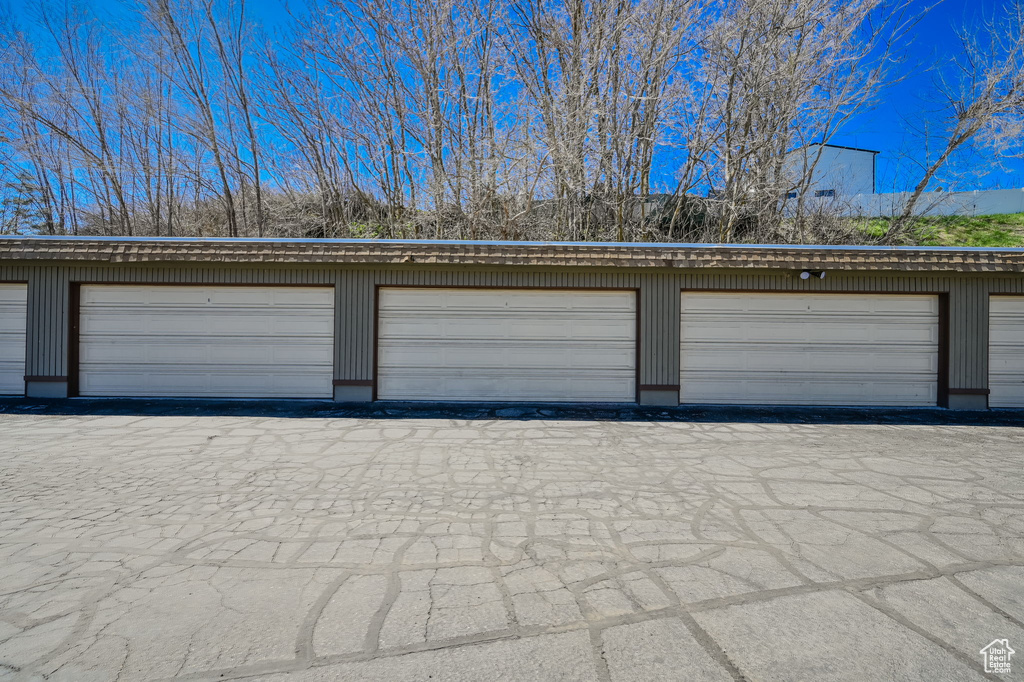 Photo 26 for MLS #2115160 at 5561 S Willow Ln #F