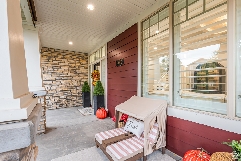 Photo 5 for MLS #2115169 at 10663 S Vermillion Dr