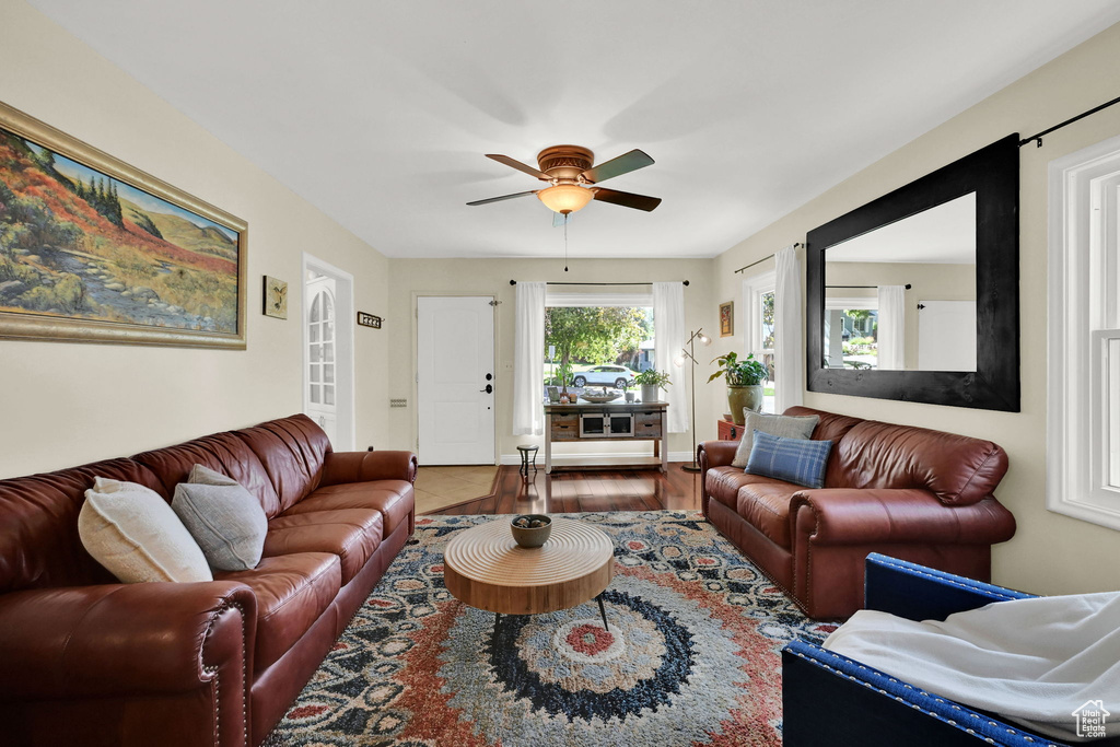 Photo 7 for MLS #2115172 at 1364 28th St