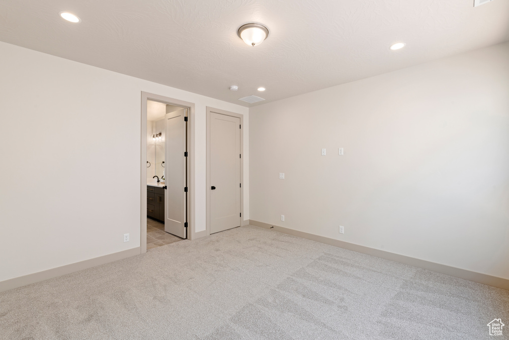 Photo 11 for MLS #2115175 at 1461 Flare Ct #77