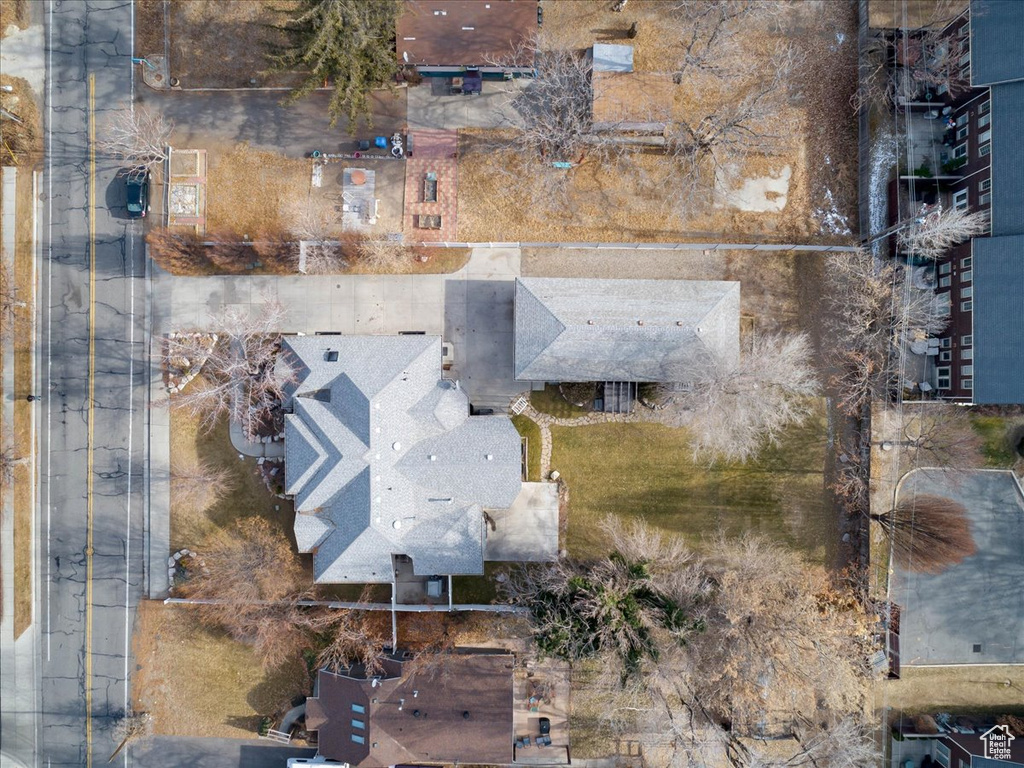 924 E COLLEGE ST Millcreek, UT 84117