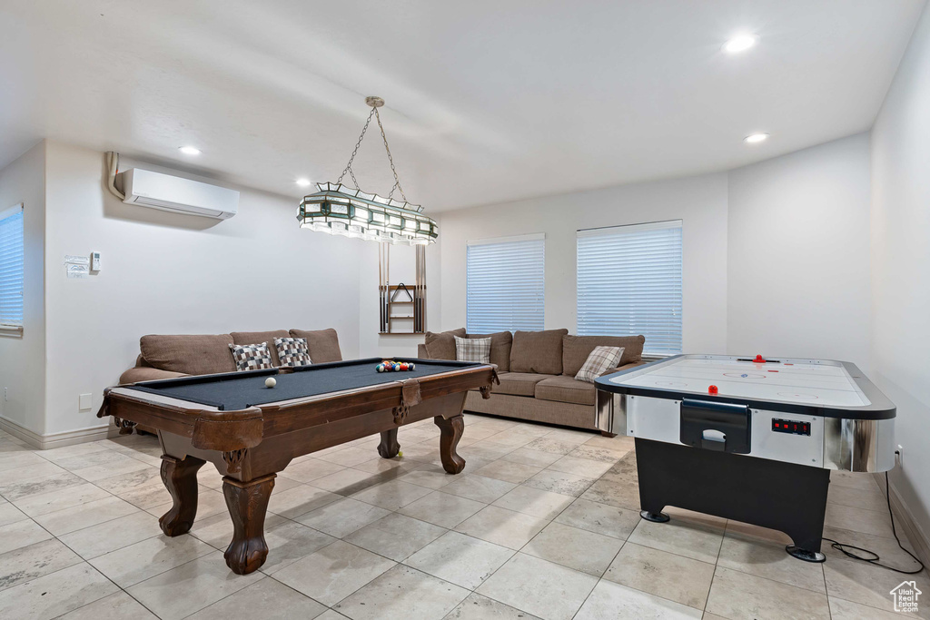 924 E COLLEGE ST Millcreek, UT 84117