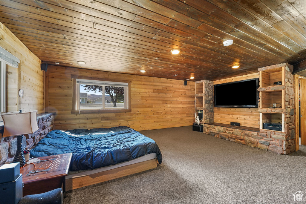 Photo 24 for MLS #2115179 at 209 Main