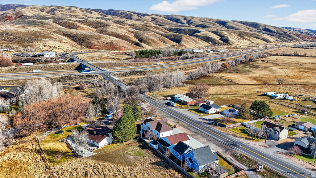 209 MAIN Henefer, UT 84033