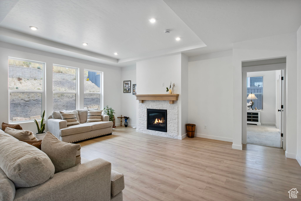 Photo 4 for MLS #2115181 at 6197 N Fox Rd