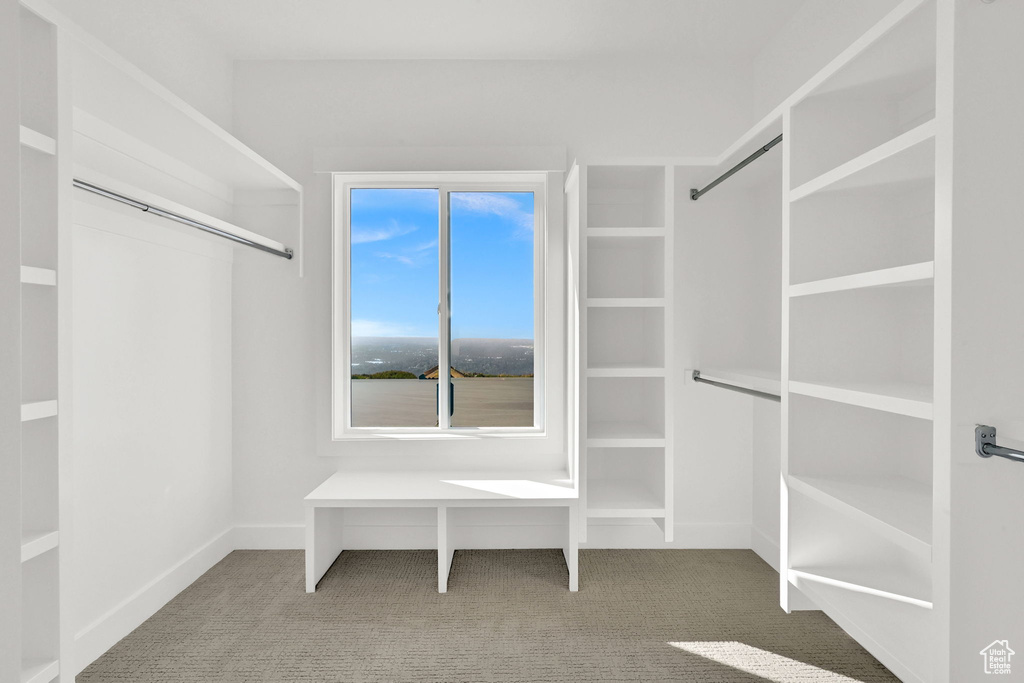 Photo 11 for MLS #2115182 at 710 E Mountain Road