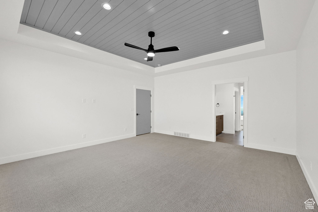 Photo 8 for MLS #2115182 at 710 E Mountain Road