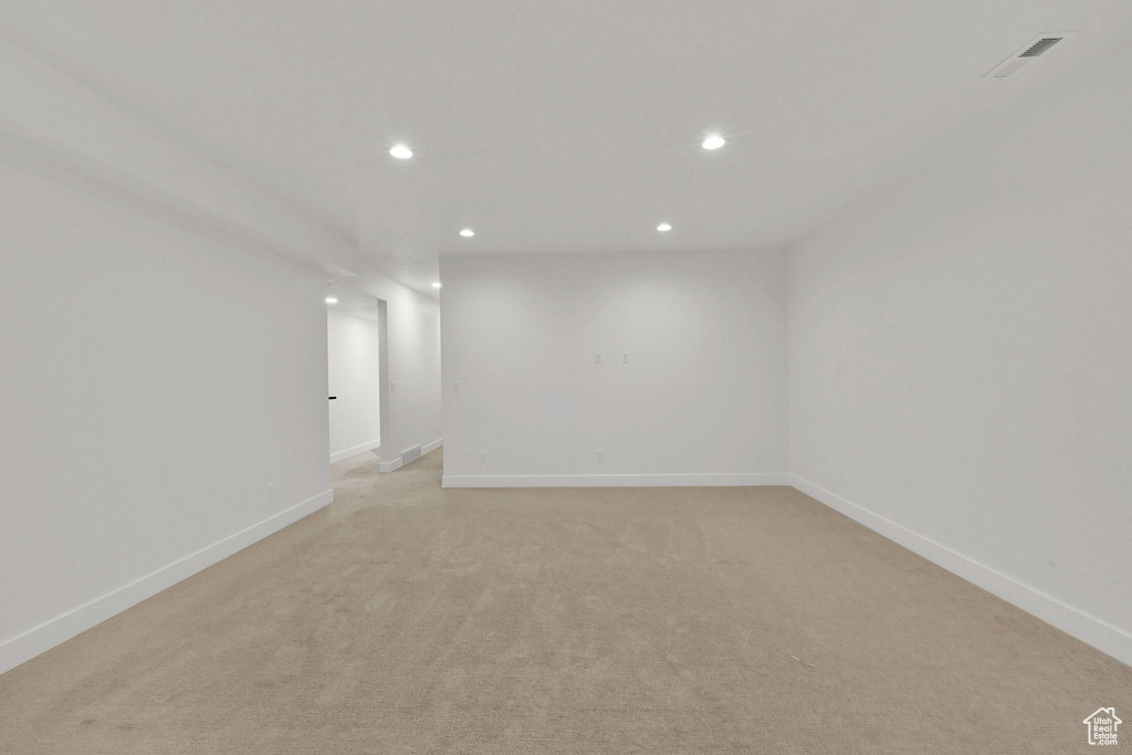 Photo 18 for MLS #2115182 at 710 E Mountain Road