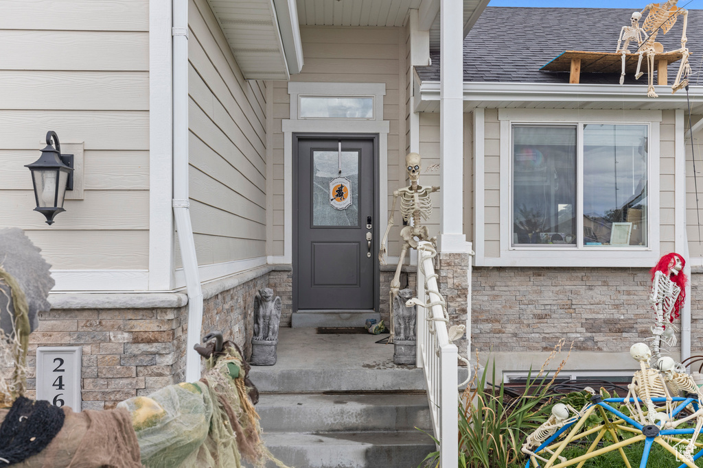 Photo 4 for MLS #2115183 at 2467 W 3375 South
