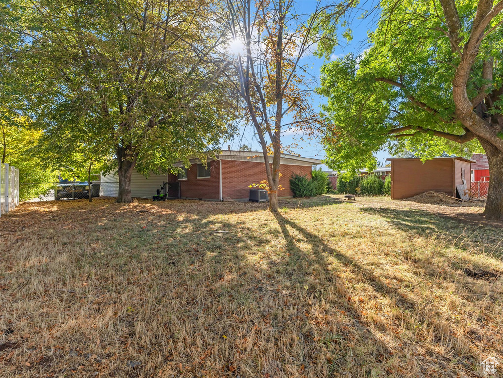 Photo 15 for MLS #2115185 at 1443 N 200 West