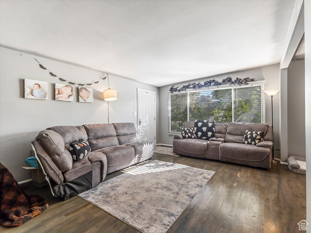 Photo 4 for MLS #2115185 at 1443 N 200 West