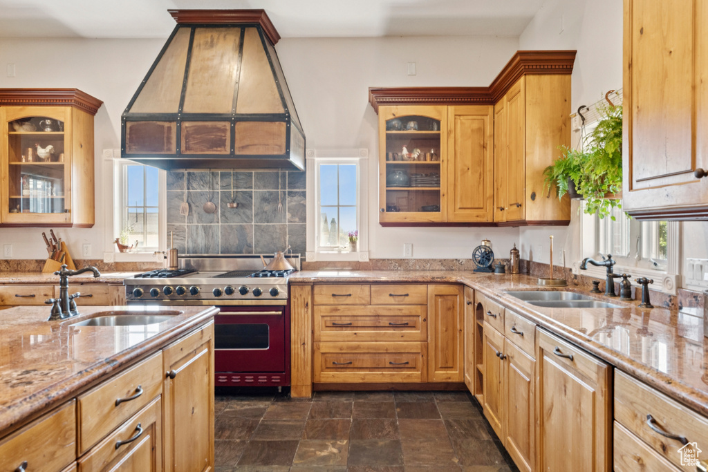 11423 S POLO CLUB CT South Jordan, UT 84095