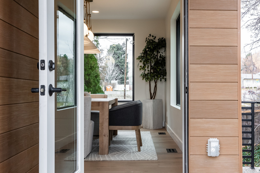 4455 S HOLLADAY PARK LN Holladay, UT 84124