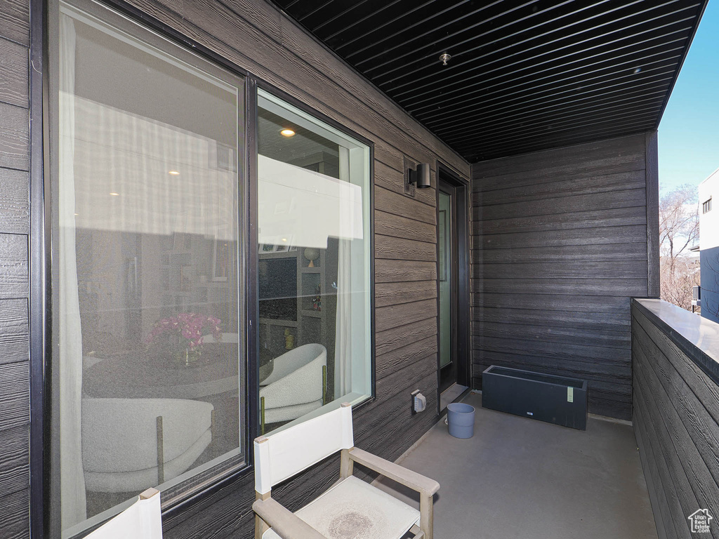Photo 4 for MLS #2115200 at 723 N 300 West #1