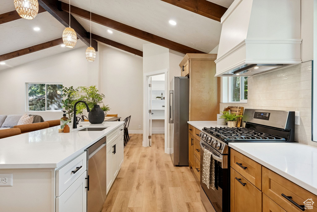 Photo 15 for MLS #2115204 at 2817 E Willow Wick Dr