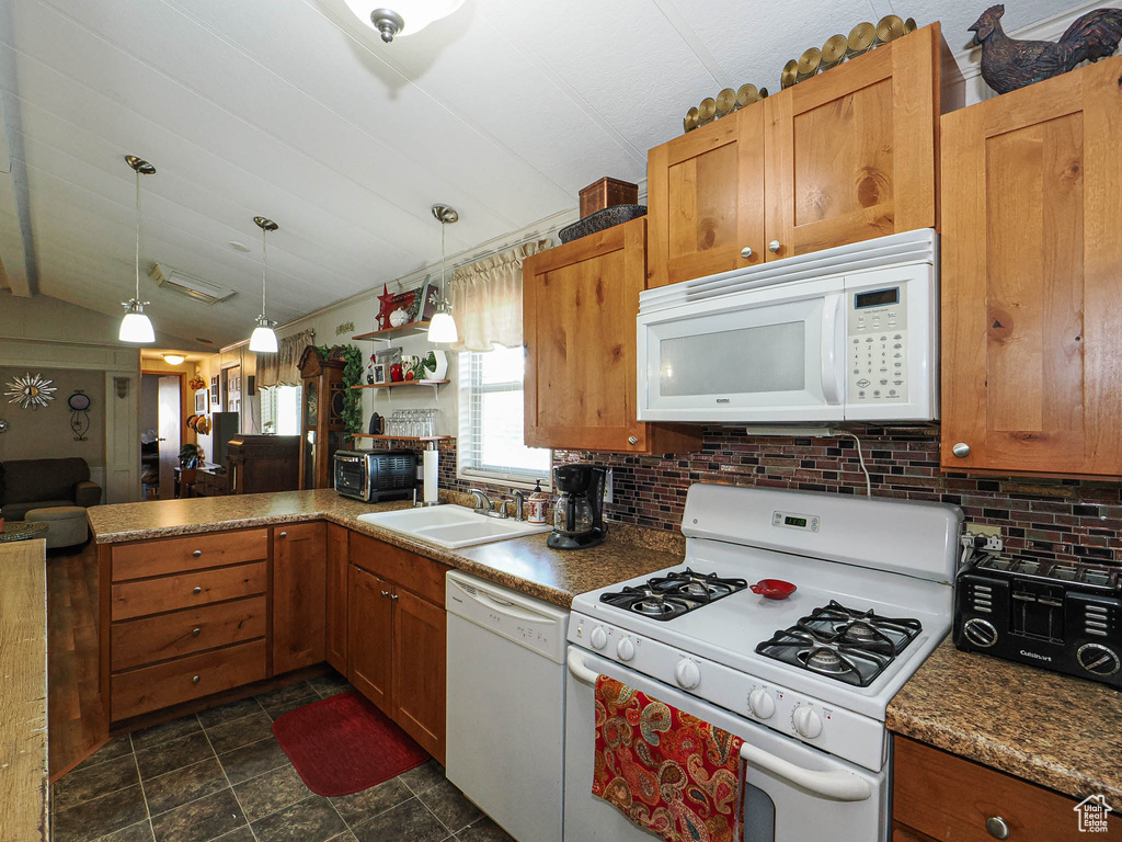 Photo 15 for MLS #2115206 at 3583 S Byde-a-while Rd