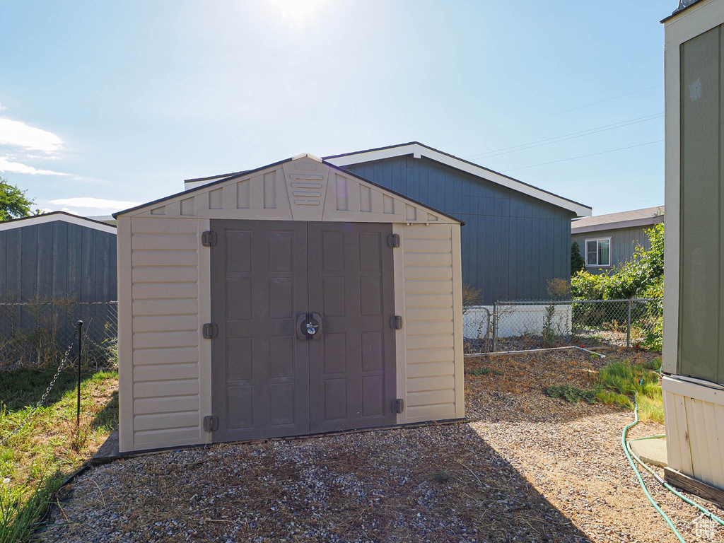 Photo 8 for MLS #2115206 at 3583 S Byde-a-while Rd