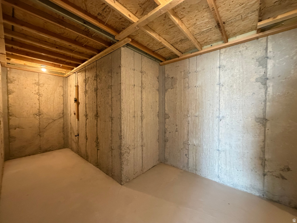 464 E 800 S Lehi, UT 84043