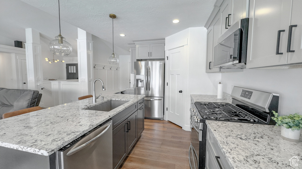 3881 N CHAPMAN DR Eagle Mountain, UT 84005