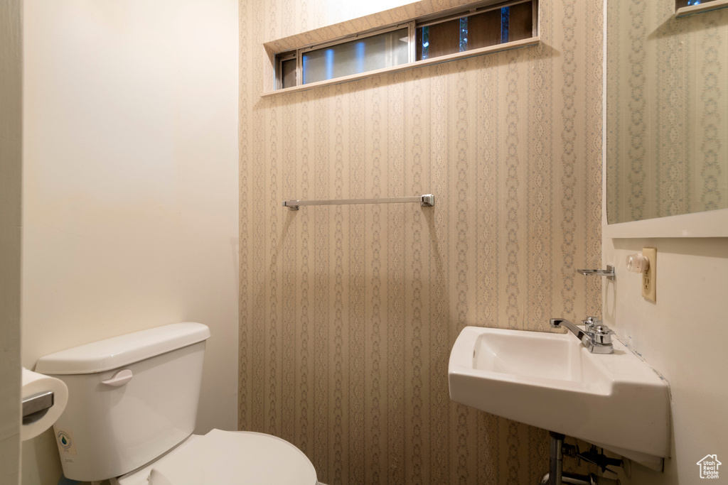 1740 E SUNNYSIDE AVE Salt Lake City, UT 84108