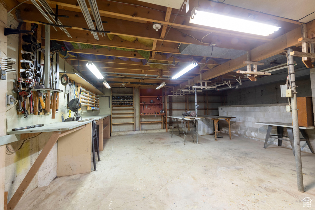 1740 E SUNNYSIDE AVE Salt Lake City, UT 84108