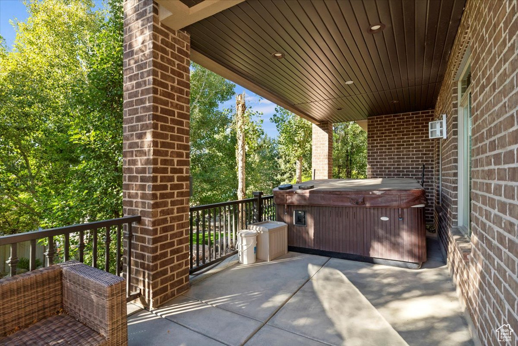Photo 51 for MLS #2115231 at 1542 S Valley View Dr