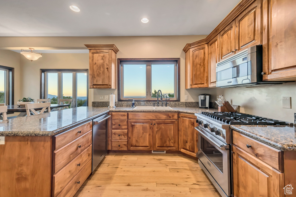 1945 E SEVEN OAKS LN Draper, UT 84020