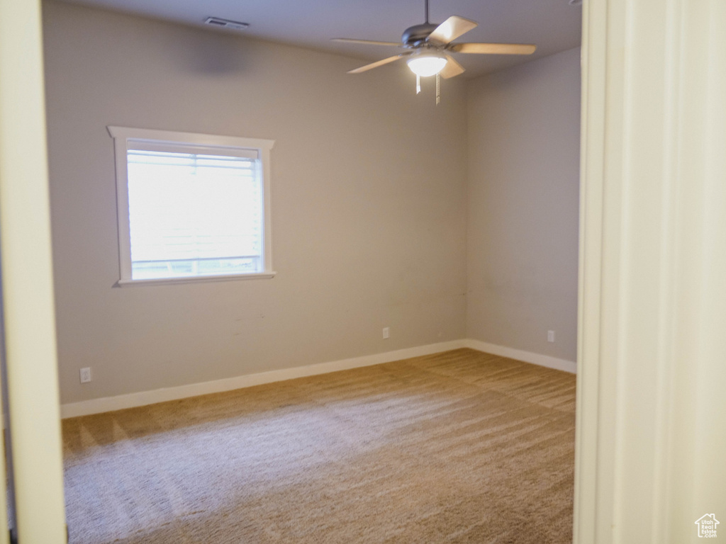 11381 S SKYLUX AVE South Jordan, UT 84095