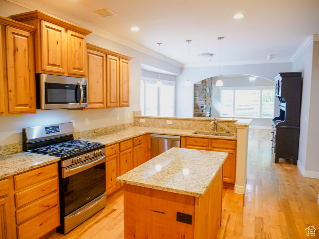 11381 S SKYLUX AVE South Jordan, UT 84095