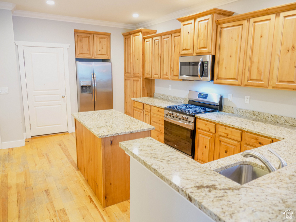 11381 S SKYLUX AVE South Jordan, UT 84095