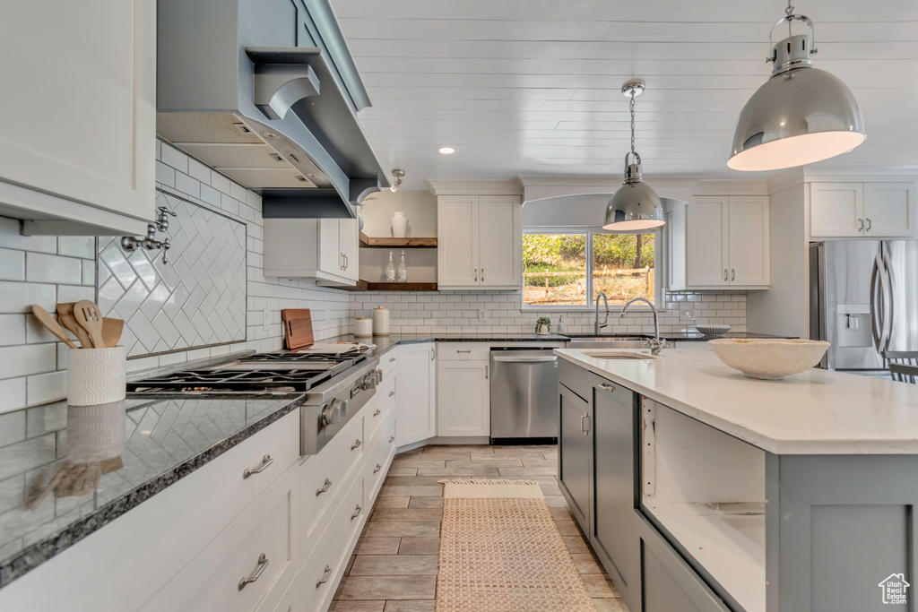 24 QUIET MEADOW LN Mapleton, UT 84664