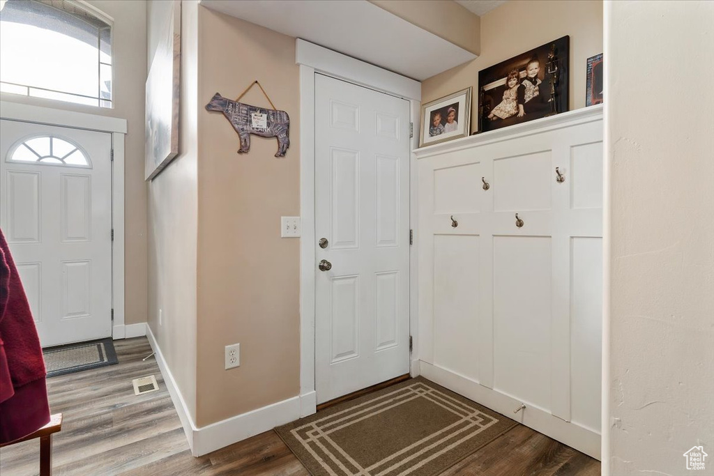 5732 W MOON CREST CT West Jordan, UT 84081