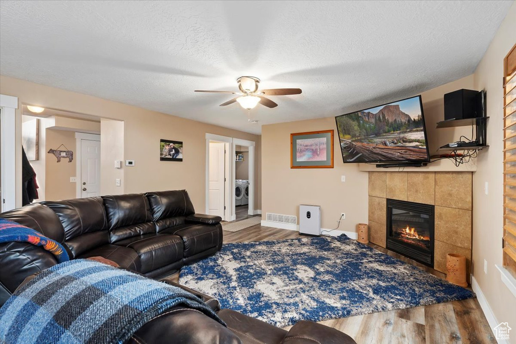 5732 W MOON CREST CT West Jordan, UT 84081