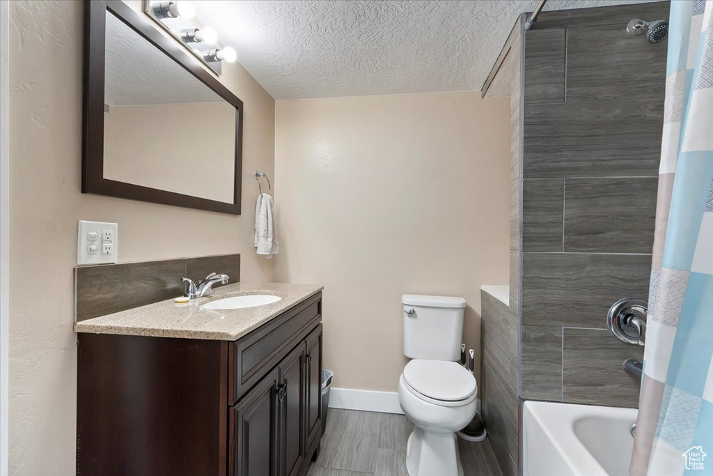 5732 W MOON CREST CT West Jordan, UT 84081