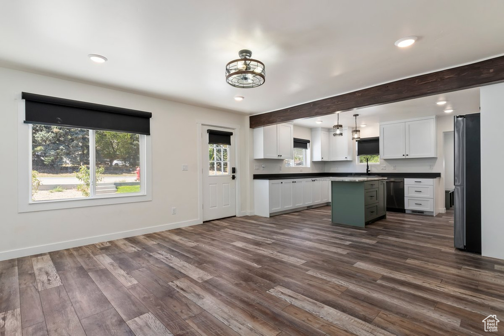 185 S 100 E Cedar Valley, UT 84013