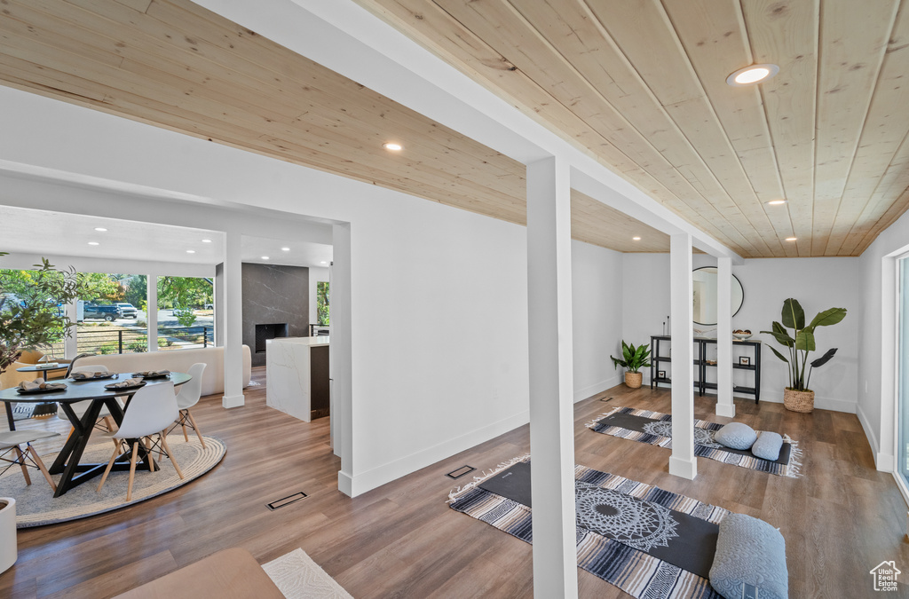 6552 S 2520 E Cottonwood Heights, UT 84121