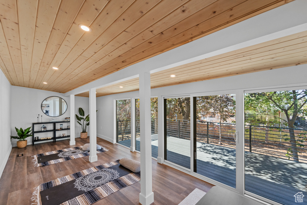 6552 S 2520 E Cottonwood Heights, UT 84121