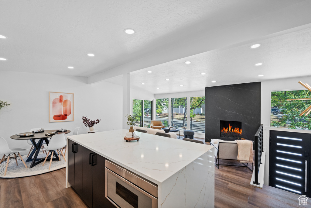 6552 S 2520 E Cottonwood Heights, UT 84121