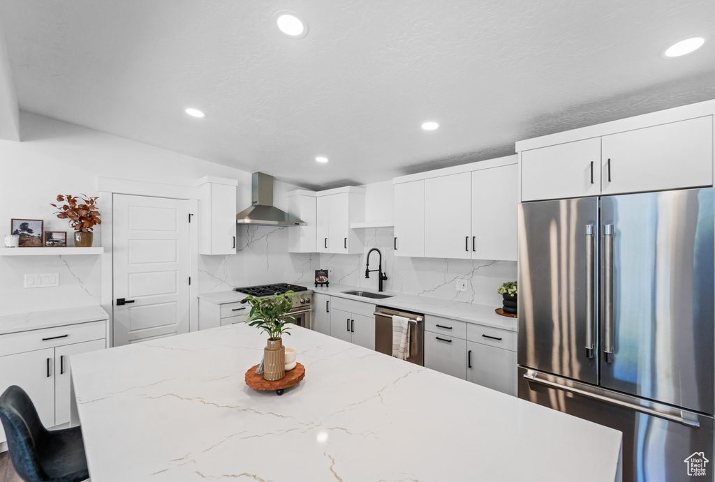 6552 S 2520 E Cottonwood Heights, UT 84121