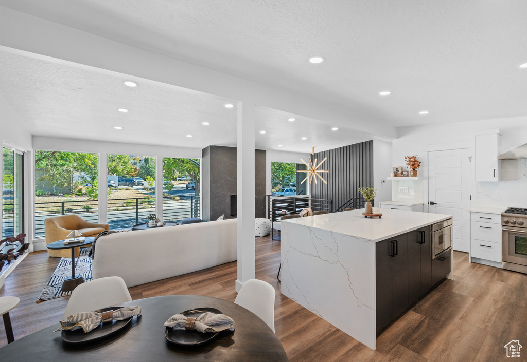 6552 S 2520 E Cottonwood Heights, UT 84121