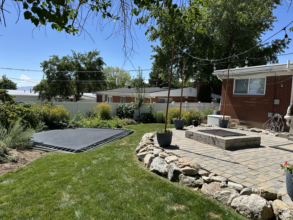 890 E BROOKSHIRE DR Kaysville, UT 84037