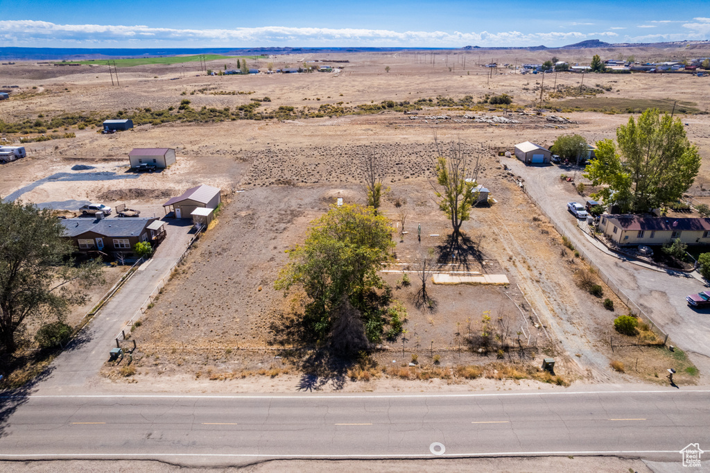 3340 E 5000 S Naples, UT 84078