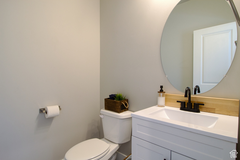 3340 E BAYWATER Eagle Mountain, UT 84005