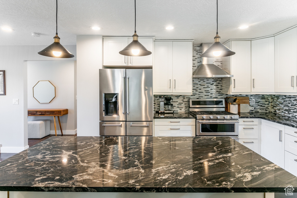 4559 S KAYLAND CIR Holladay, UT 84117