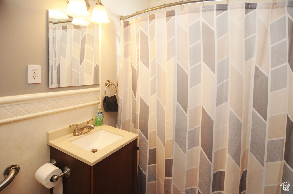 Photo 12 for MLS #2115324 at 1107 Jefferson Ave