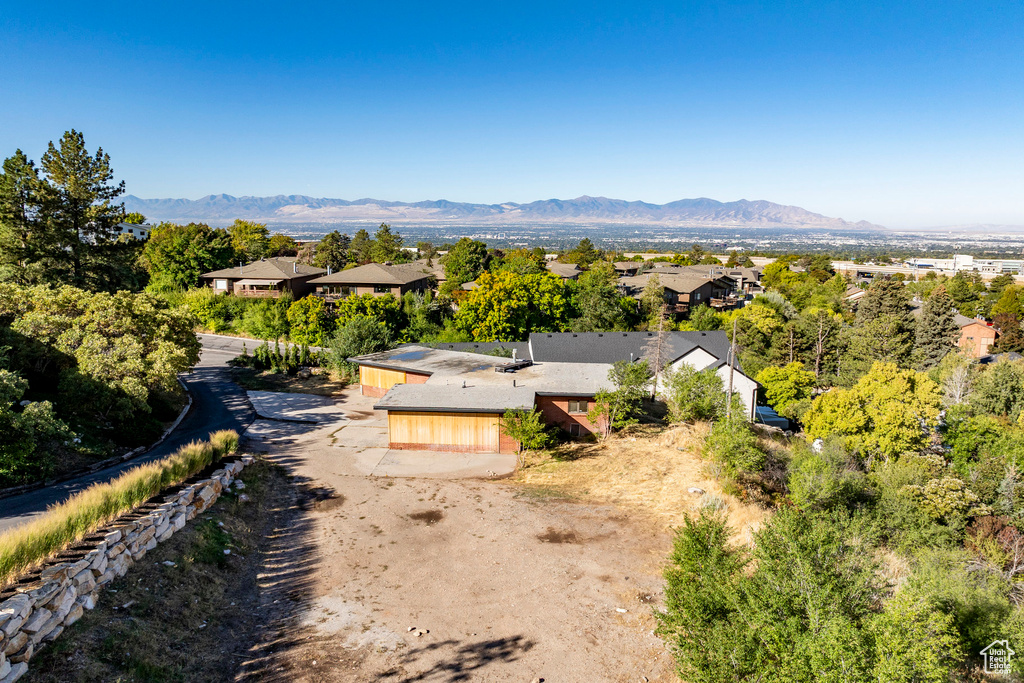 3821 S PARKVIEW DR Millcreek, UT 84124