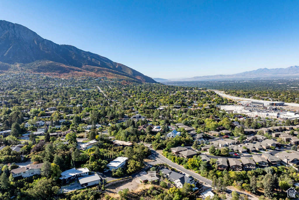 3821 S PARKVIEW DR Millcreek, UT 84124