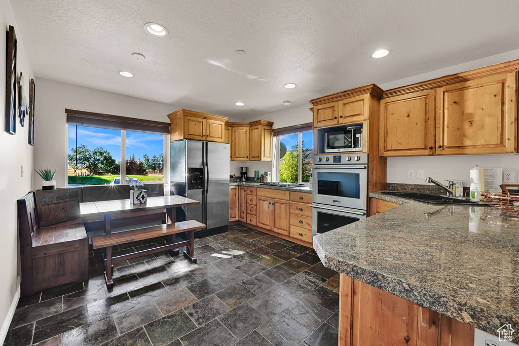 Photo 7 for MLS #2115343 at 3521 N Fox Run Dr #803