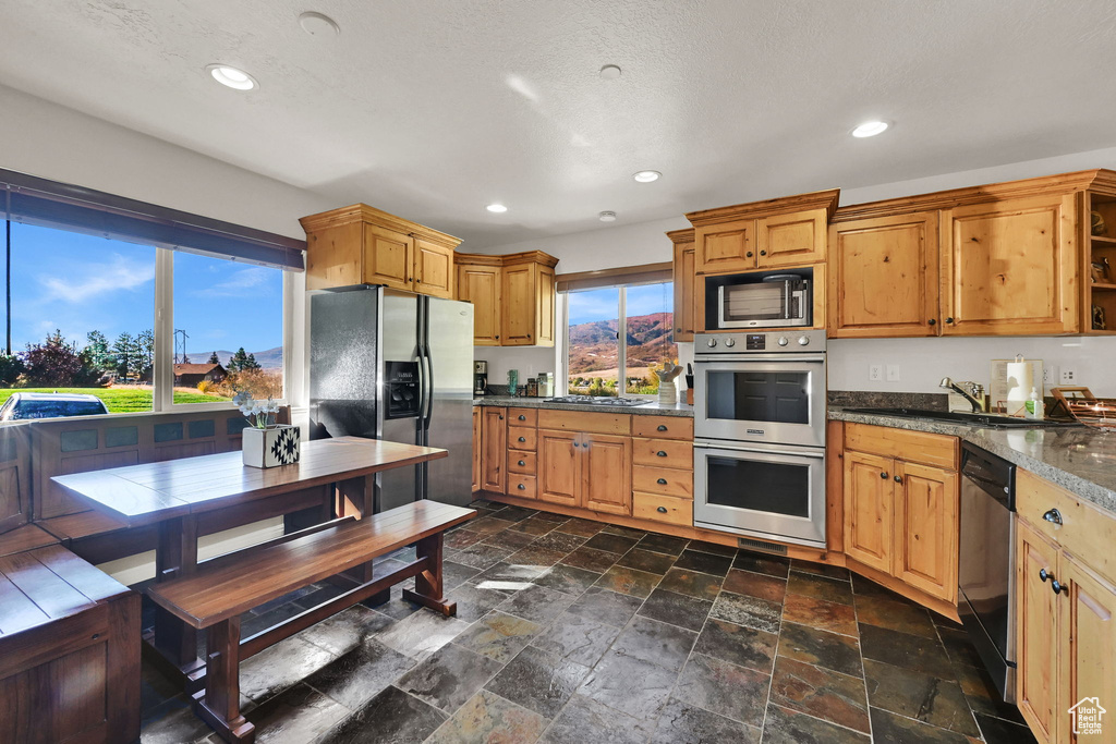 Photo 9 for MLS #2115343 at 3521 N Fox Run Dr #803